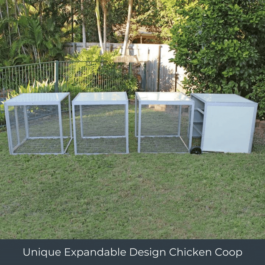 Expandable modular chicken coop design